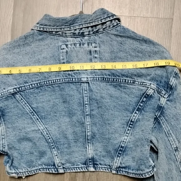 Ashley-Vintage Charm Acid Wash Denim Jacket - Blue - Picture 13 of 14